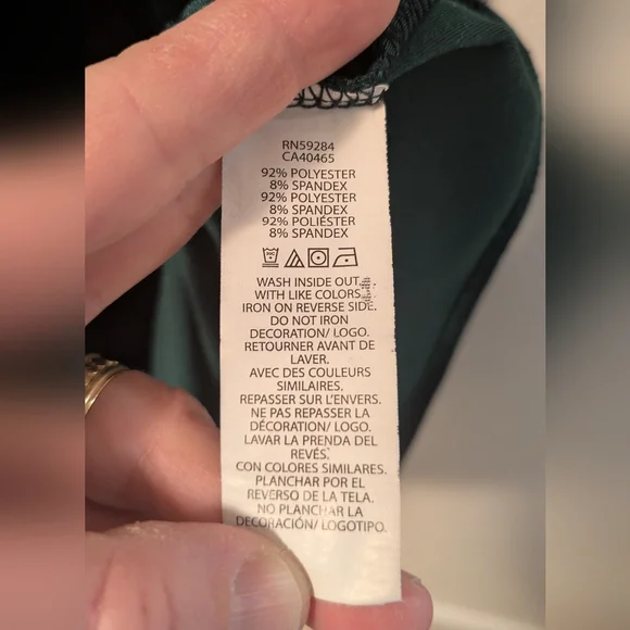 Place Green Flutter Sleeve Velvet Dress - Picture 4 of 4